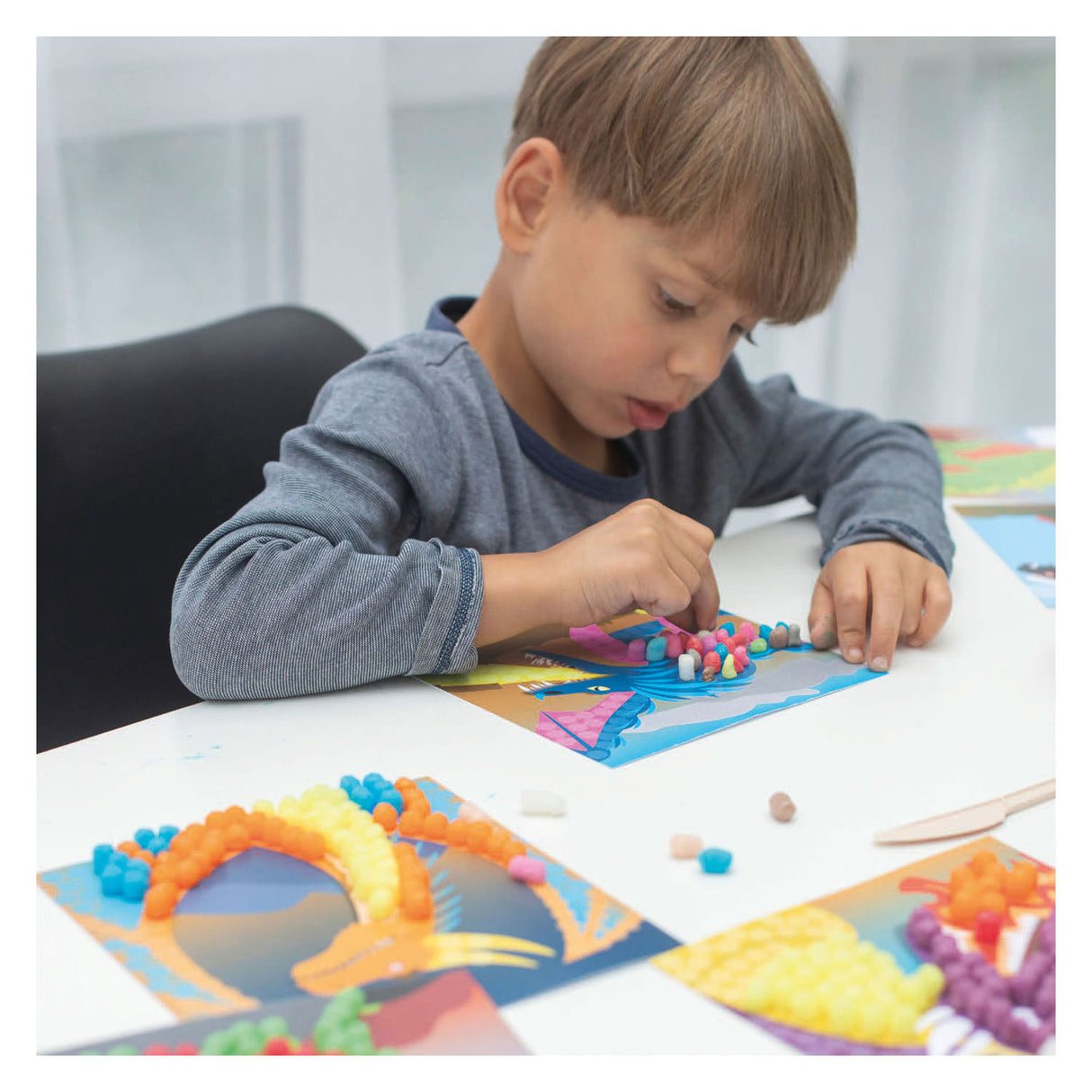 Playmais mosaic kaarten versieren fantasy dragon