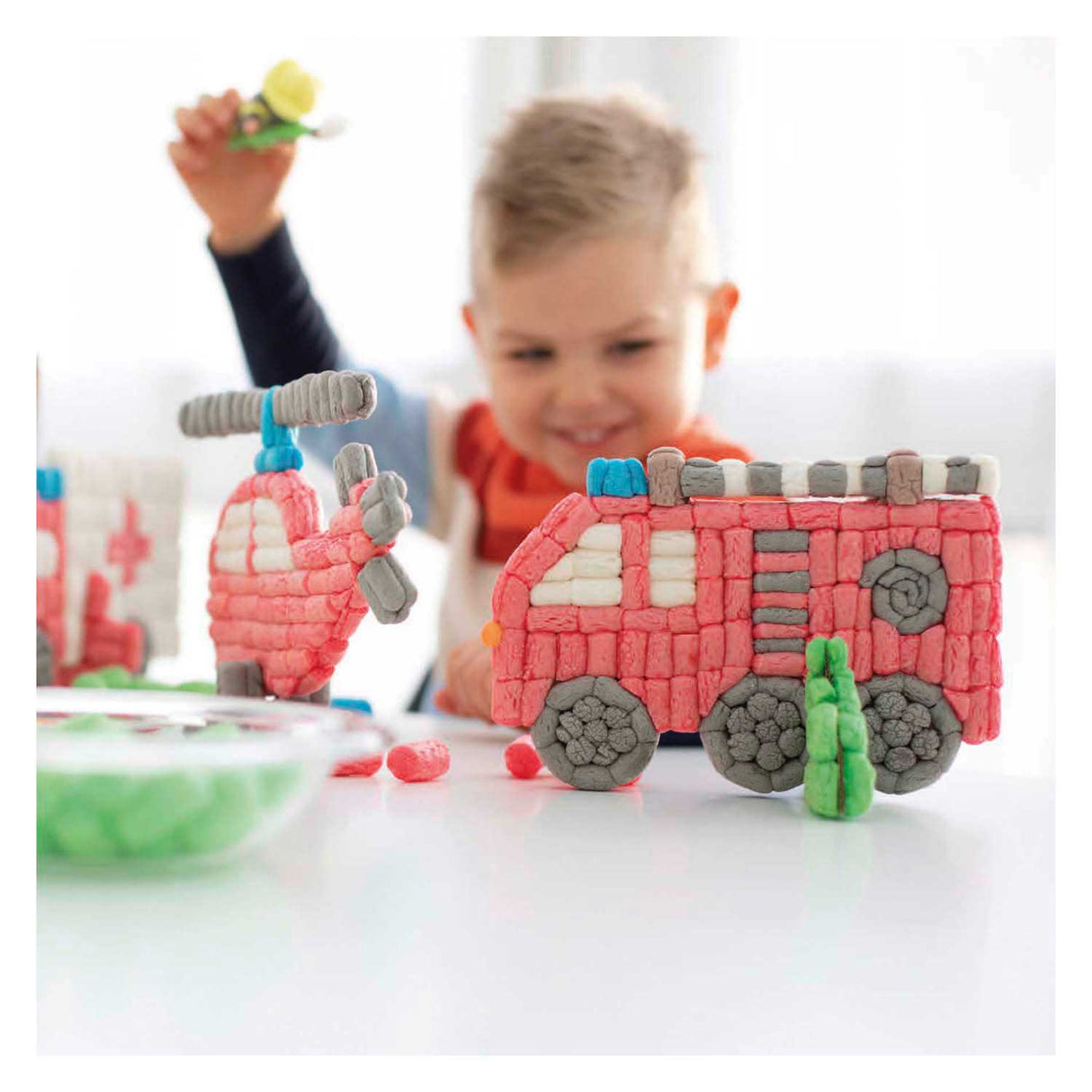 Playmais kaarten versieren brandweerwagen