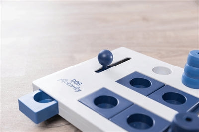 Trixie Dog activity mini mover dog game