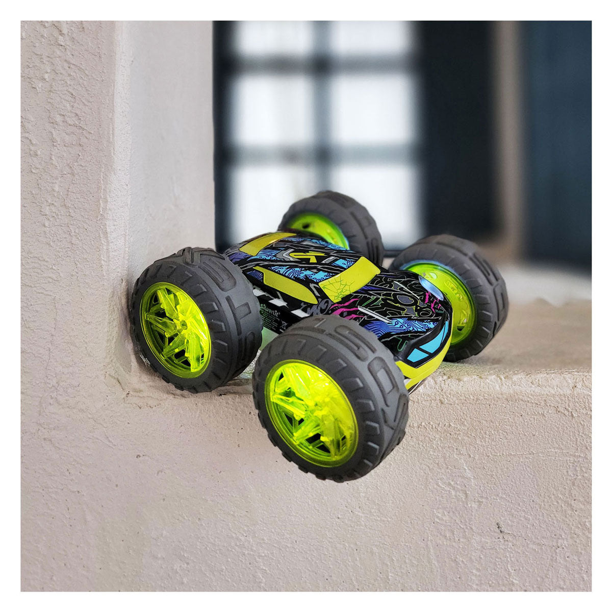 Spectron Exost RC 360 Cross Flash Amazon Green Steerabel Car