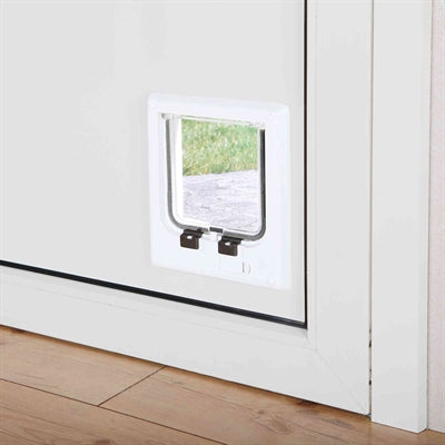 Trixie 4-way cat flap electromagnetic white