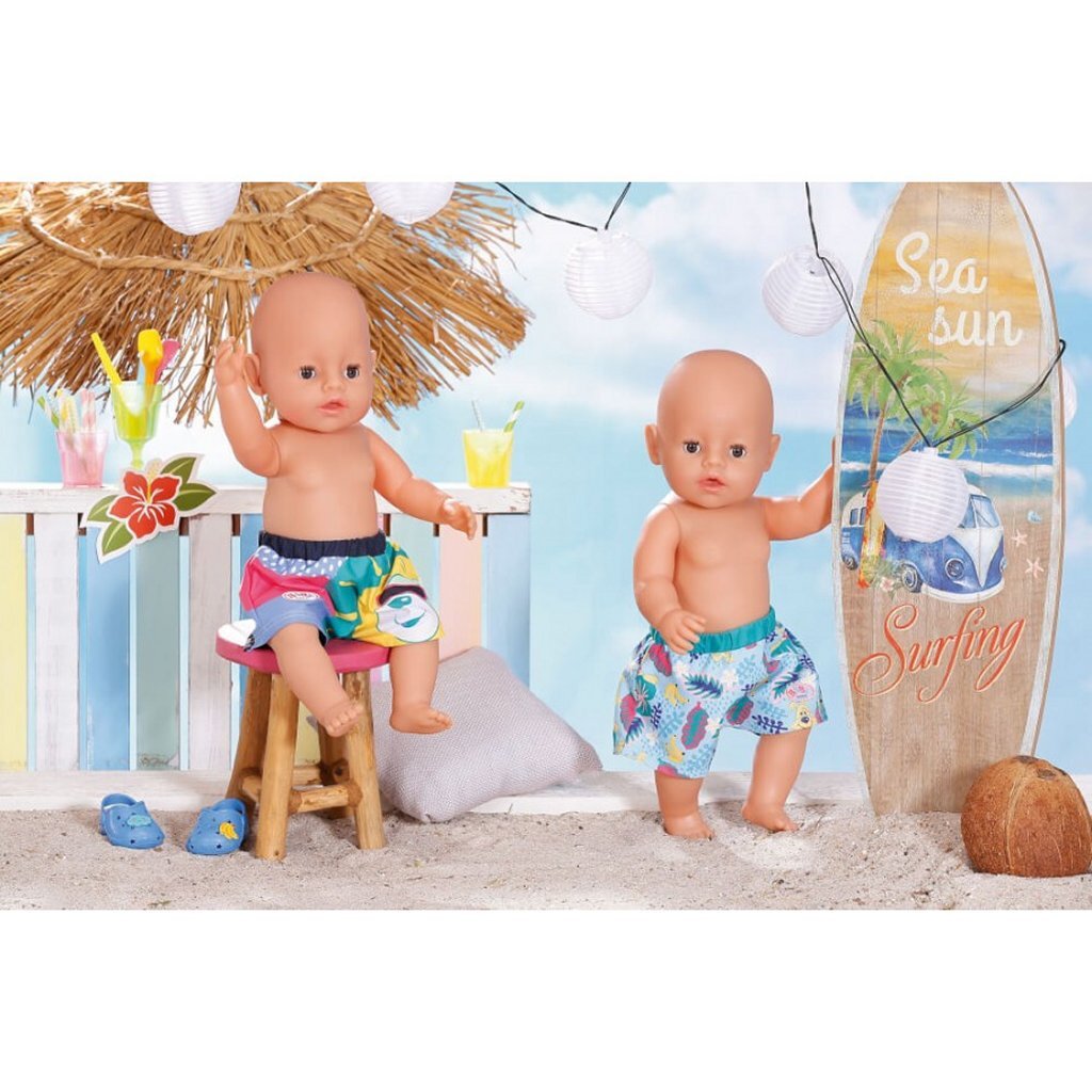Baby geborene Ferienschwimmstämme