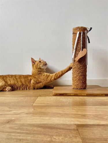 Martin Cat Toys Leana Kicker z recikliranjem Cattnip