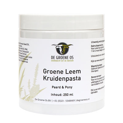 De groene os groene leem kruidenpasta