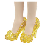 Bambola bianca in neve opaca