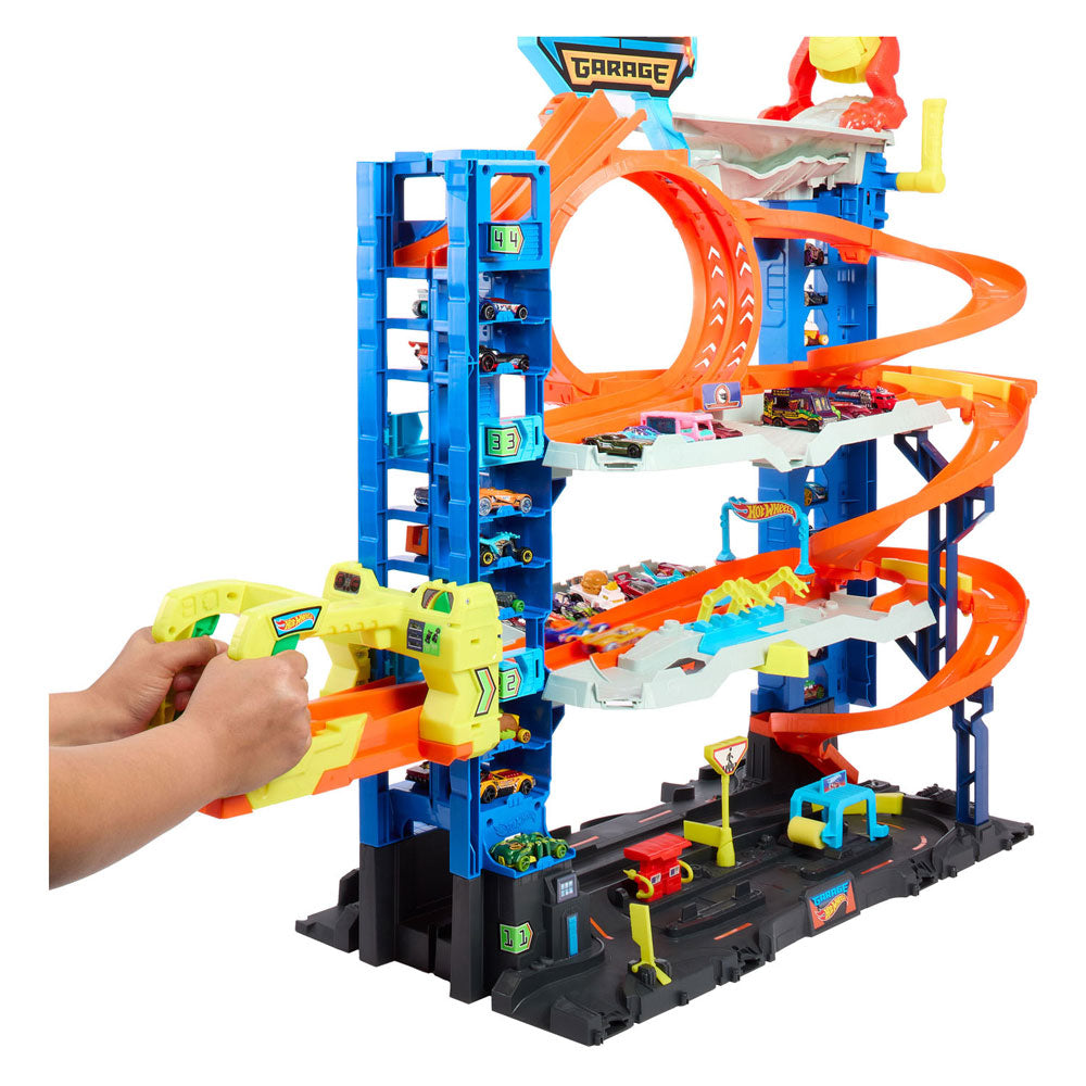 Hot Wheels City Ultimate Garage Play Set