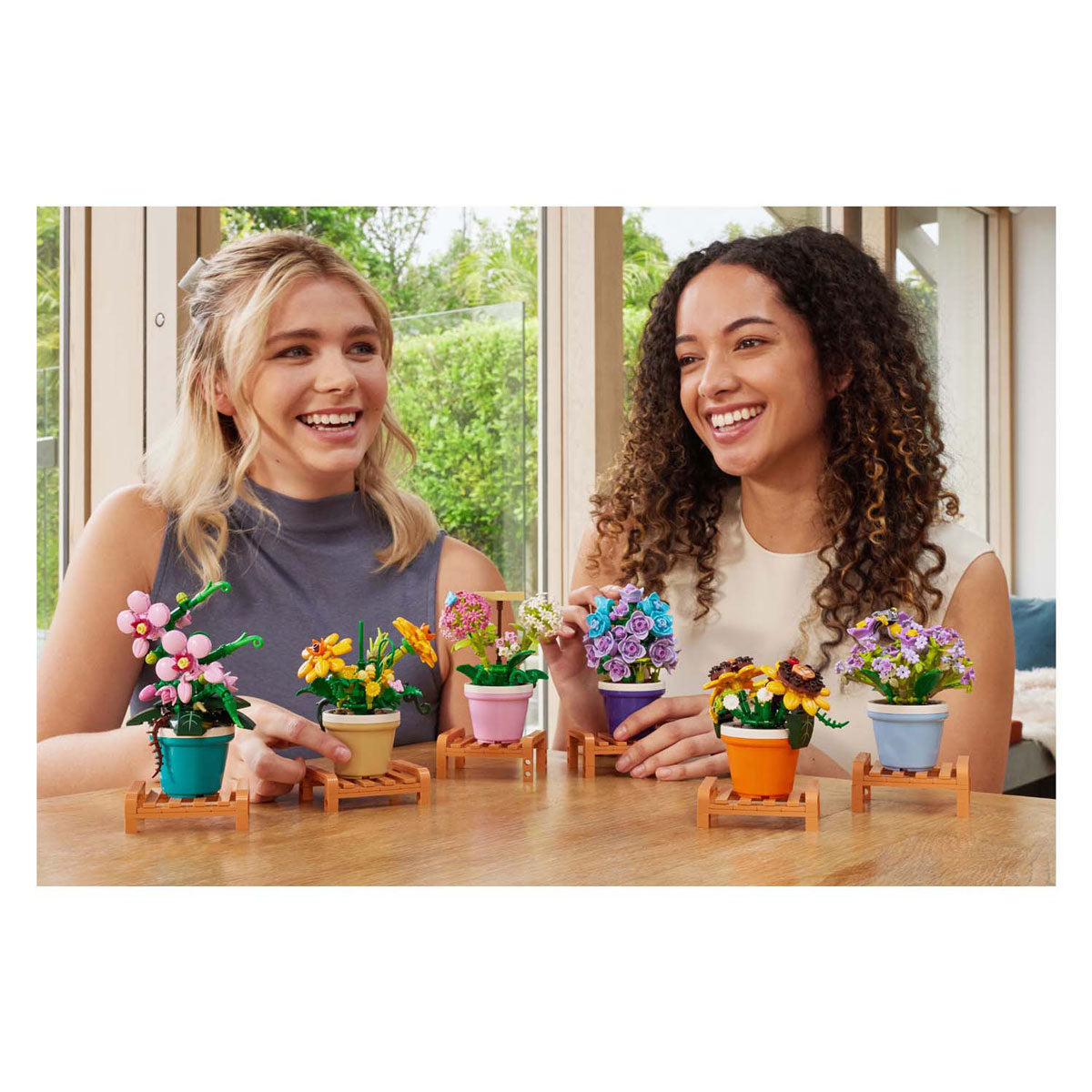 Zuru max premium garden pot plants - construction play set in surprise ball