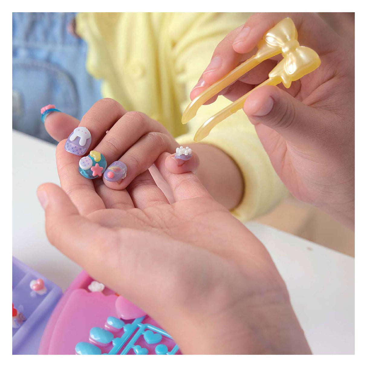 Aquabeads veelkleurige nagelset