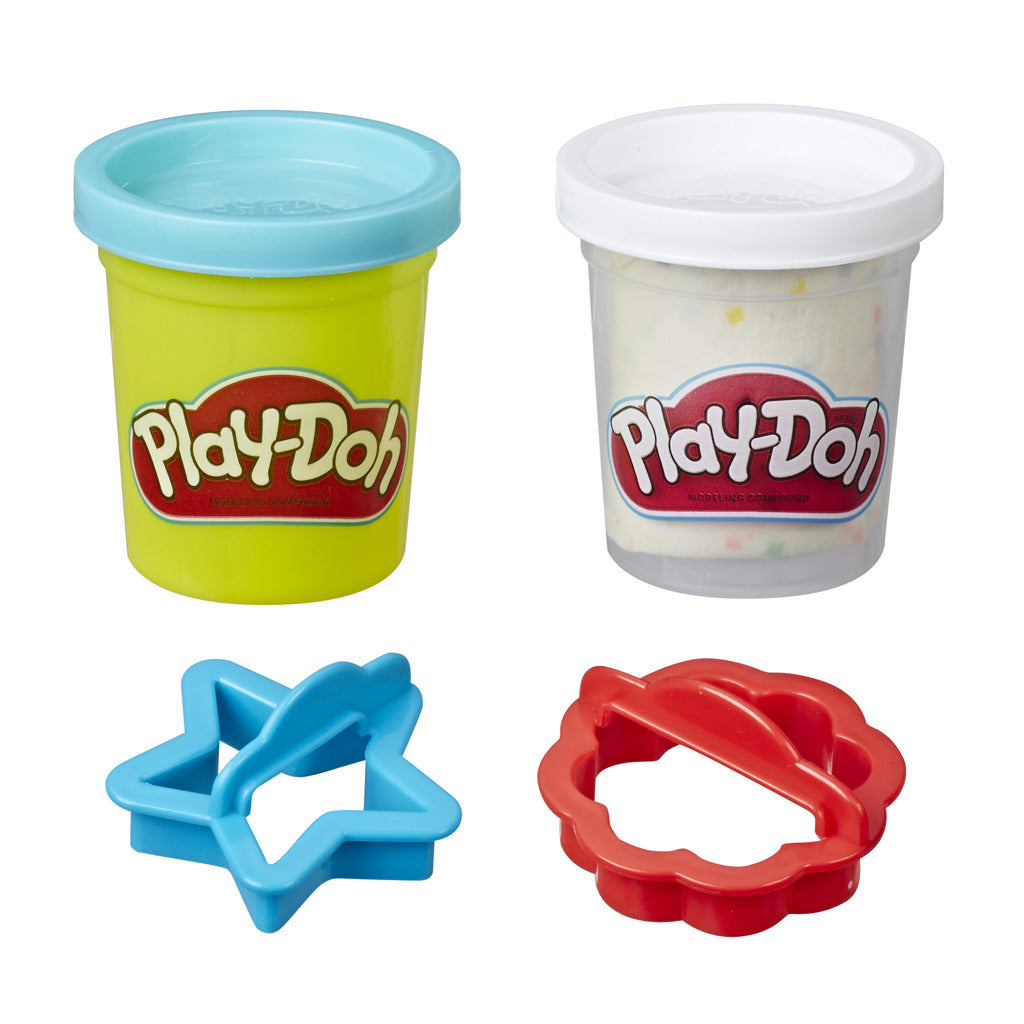 Play-Doh Kitchen Creations Cookie Surrel with 2 colors of clay different colors