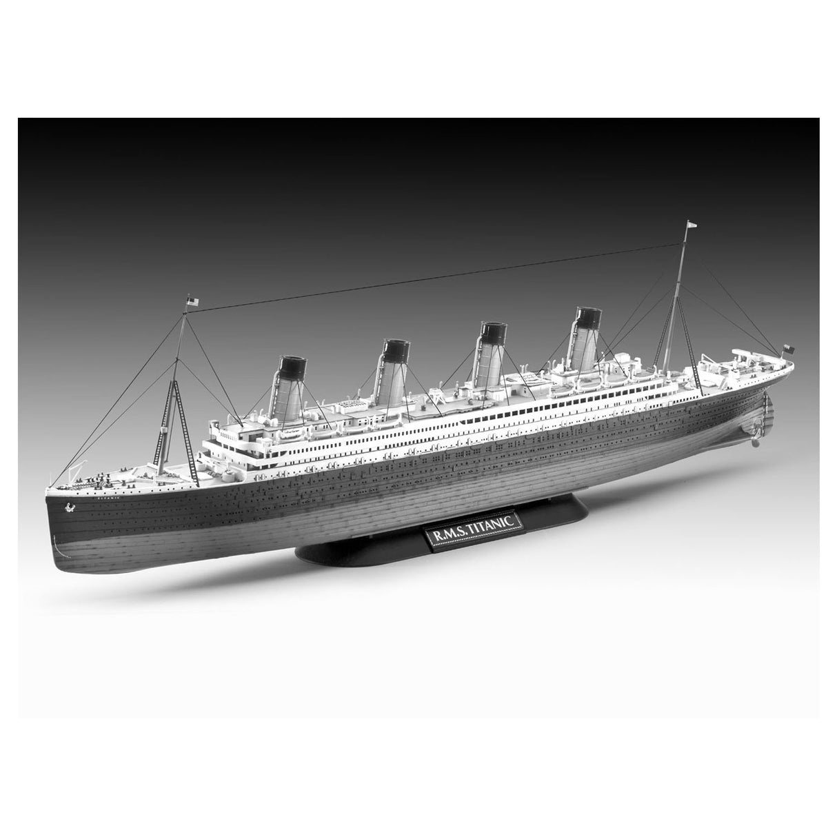 Revell gift set Titanic