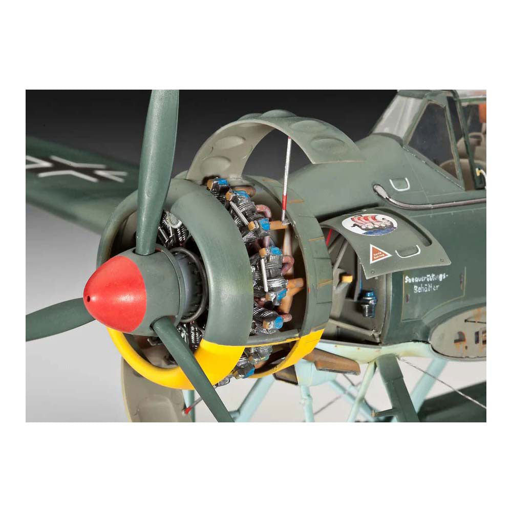 Revell model kit - arado ar196a-3 seaplane 1:32 - 192 pcs.