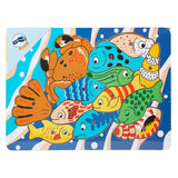 Puzzle di pesca in legno di piccoli piedi