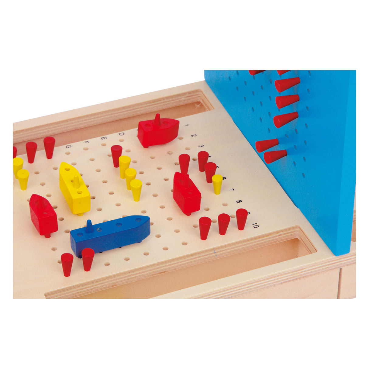 Small foot wooden thinking game battleship