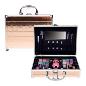 Lässiger Make-up-Koffer in Champagnerquadrat