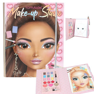 Top Model Makeup Creation Folder | 12 pieces