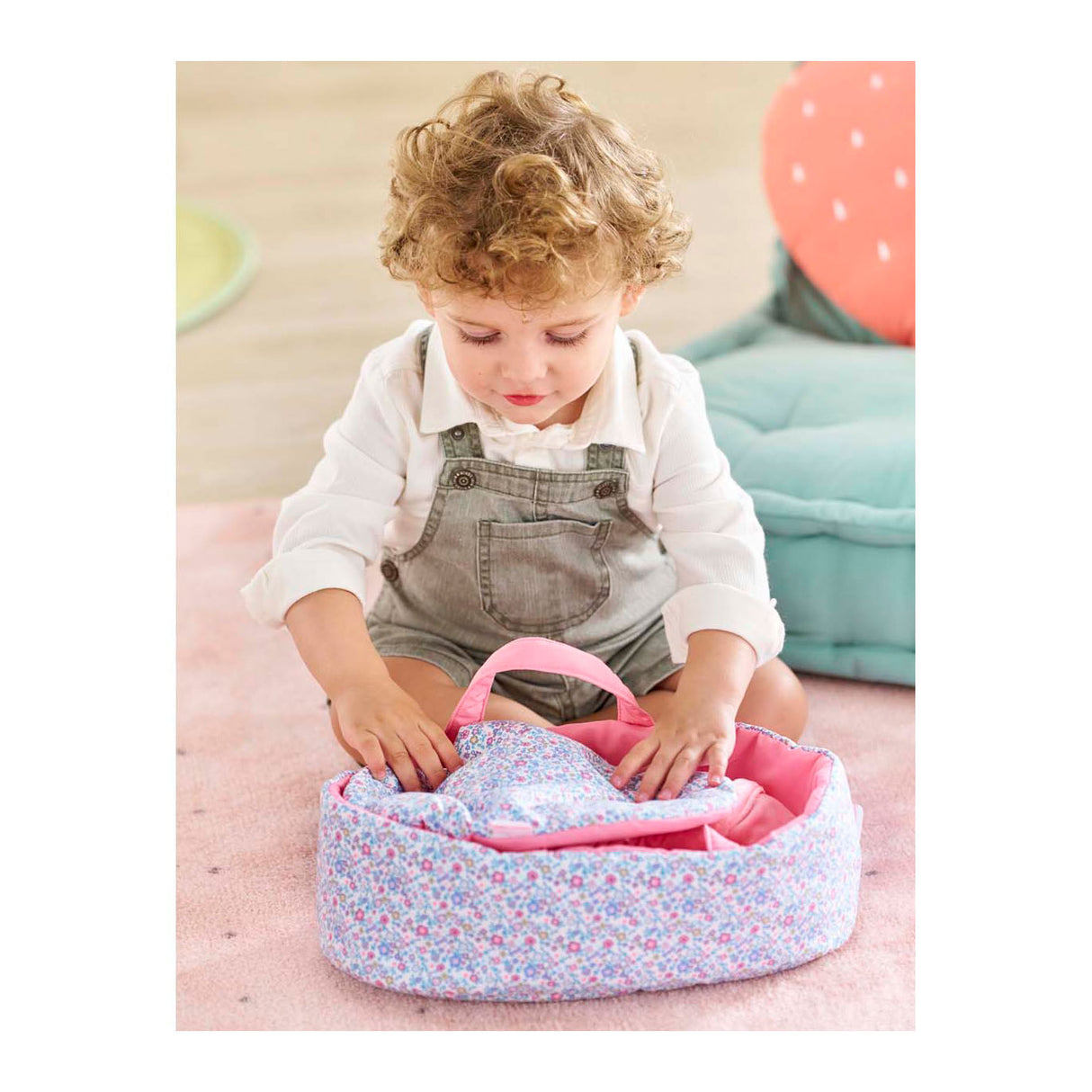 Corolle flower carrier for dolls, 30 cm