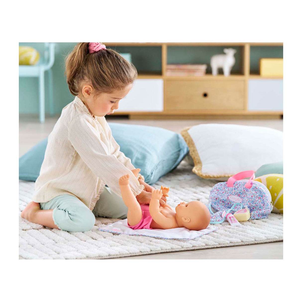 Ensemble accessoires de couches Corolle fleuri pour poupée bébé, 36cm