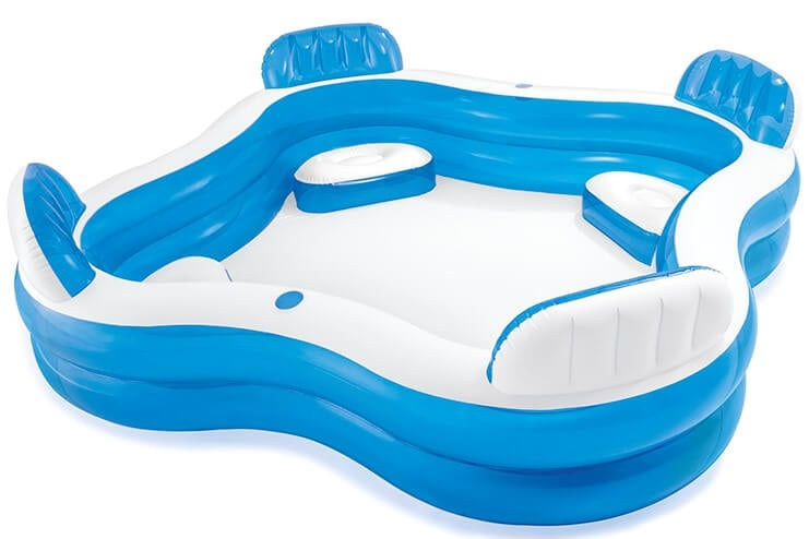Piscina inflable Intex con sillas inflables