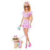 Il gemellaggio alla moda di Barbie sembra un fiocco