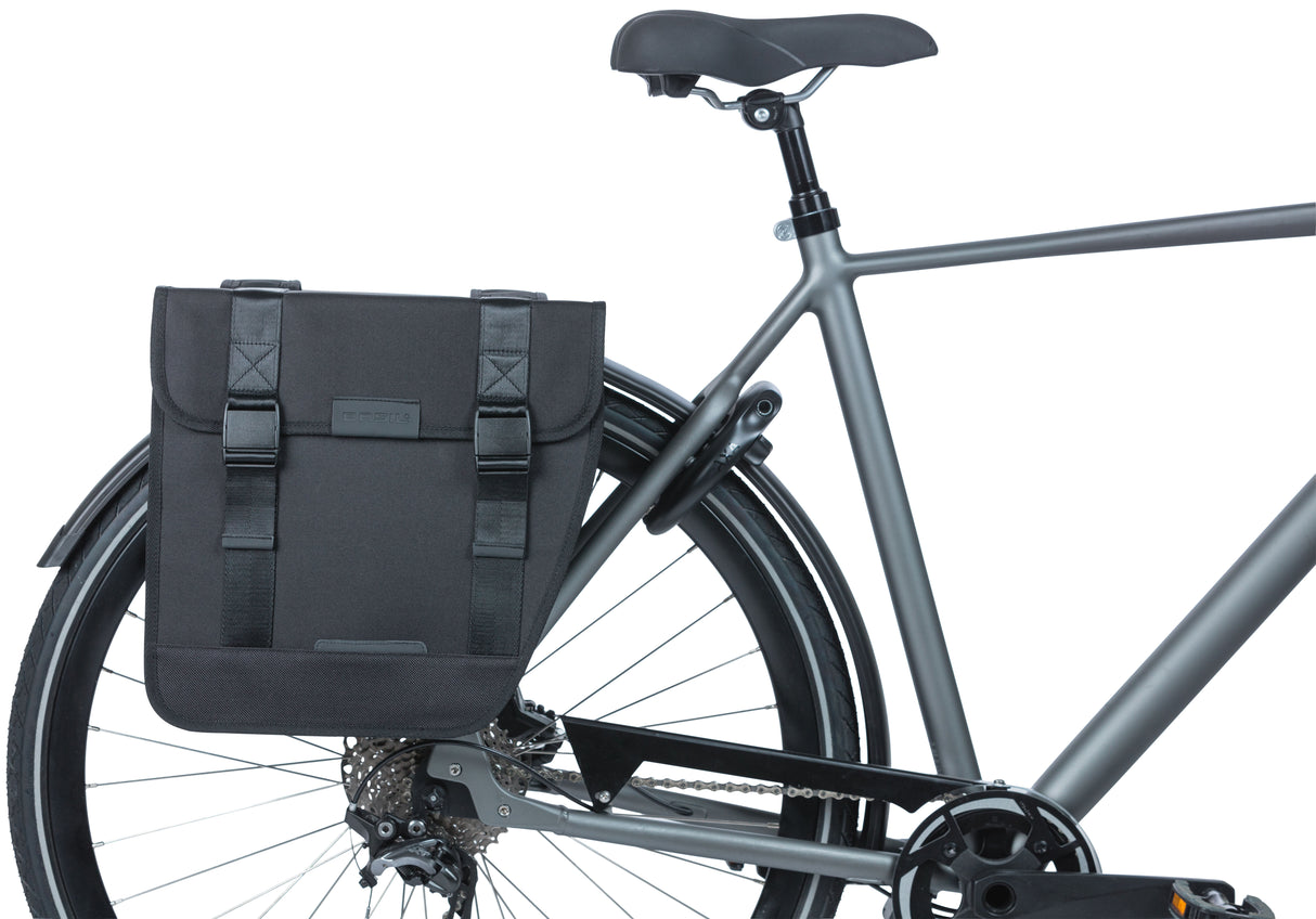 Basil Tour double pannier - water-repellent - 28L - black