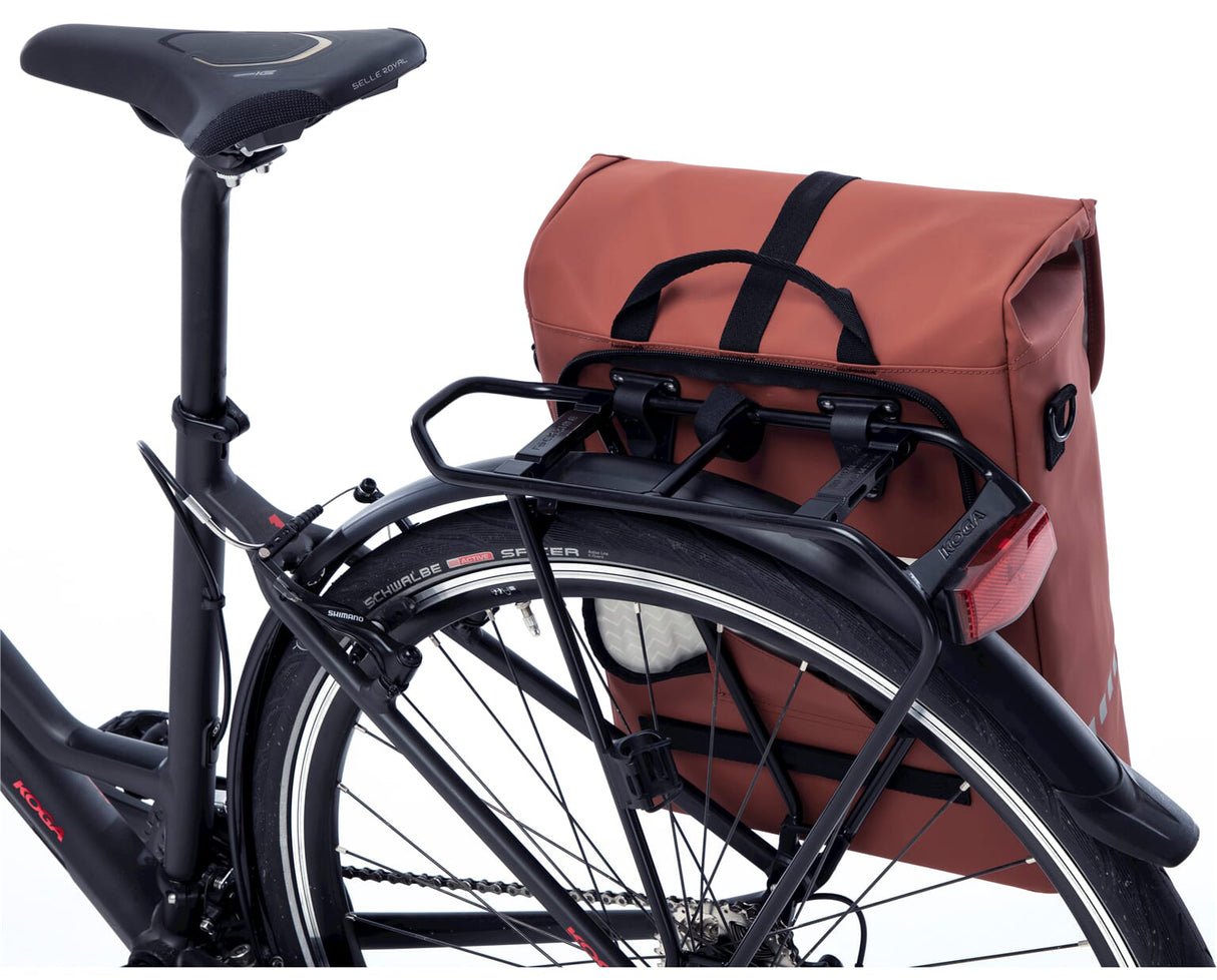 Odense Single - spacious single pannier - unisex - water-repellent polyester - rust - 17.5L
