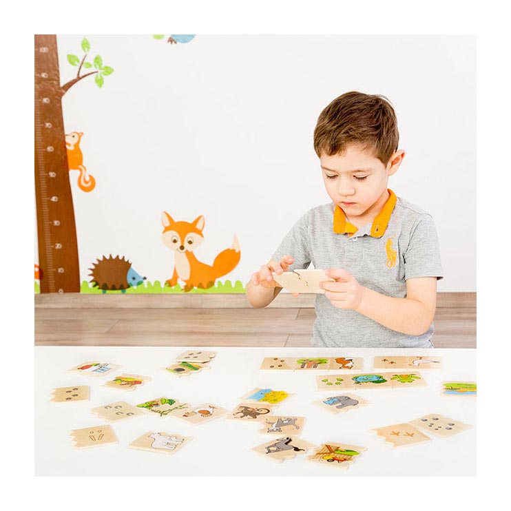 Beleduc Cognito Animal Maniers reconnaît le jeu de l'enfant en bois