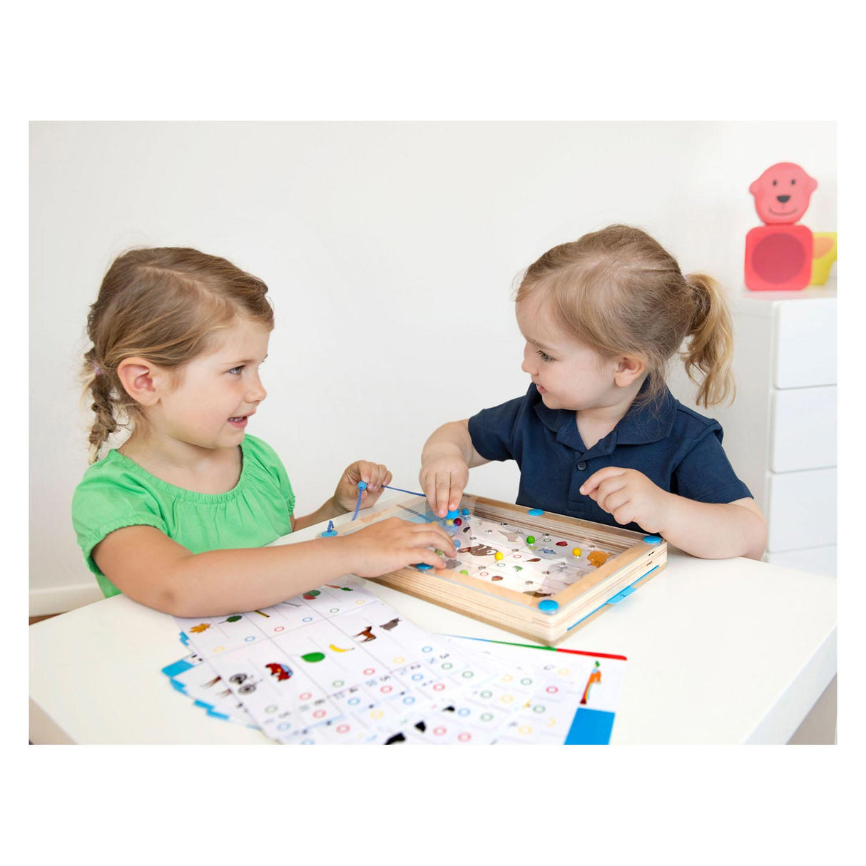 Beleduc Logiplay wooden magnetic game