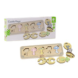 Eochracha agus glas caisleán adhmaid clasaiceach cluiche meaitseála, 13 ríomhaire.