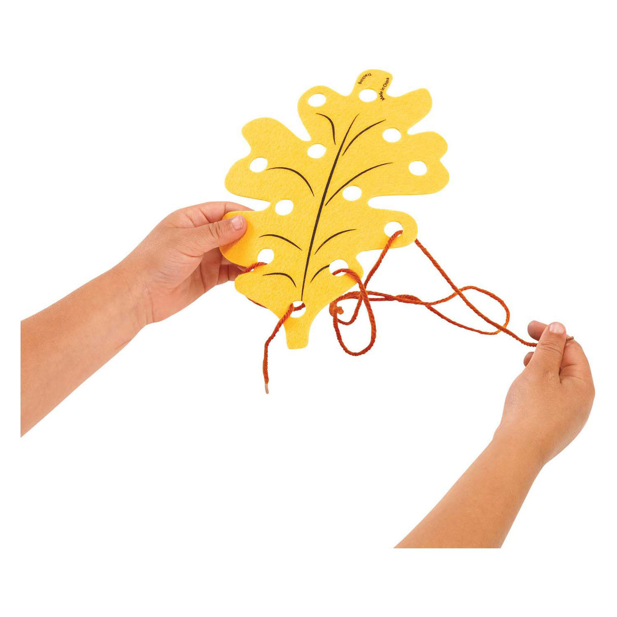 Färgningar - flätade blad, 24 st.