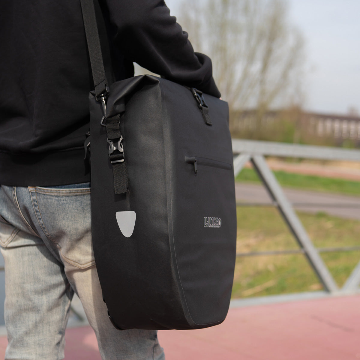 Lynx Bicycle Bag pouze tpu 28l černá vodotěsná e-kočka sena
