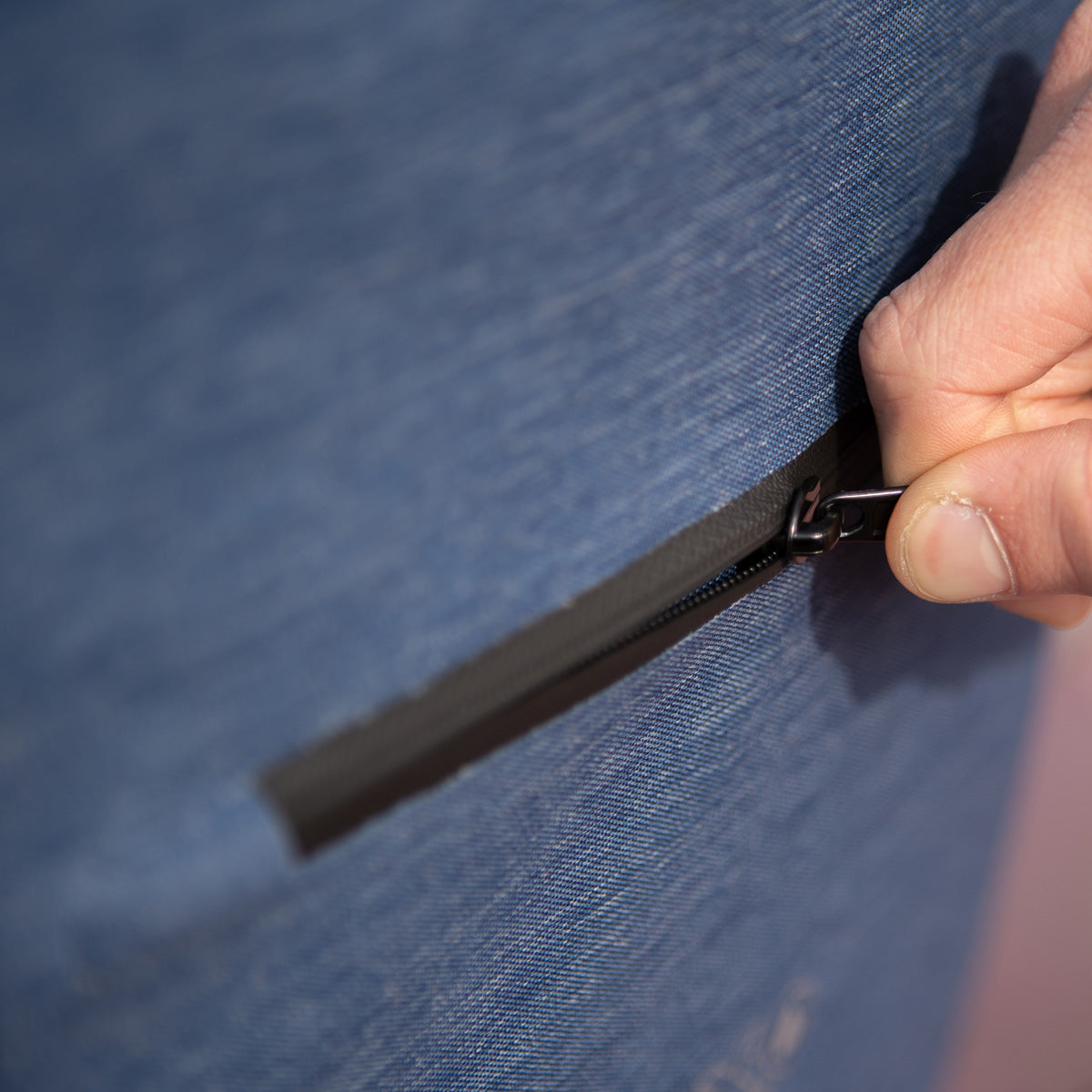 Lynx single pannier Hayes