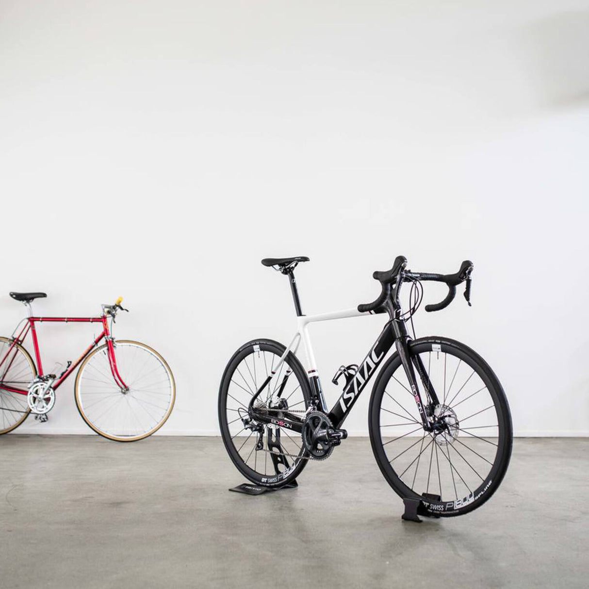 Trivio - bicycle stand steel 29'' black