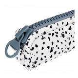 Etui met zwarte stippen