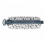 Etui met zwarte stippen