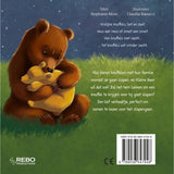 Book big hugs for little bear