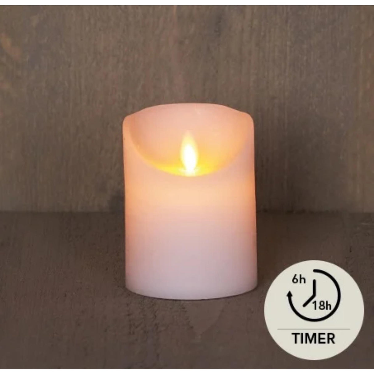 Annas kolleksjon led rustikk søylelys hvit 7,5x10cm