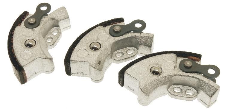 Coming soon moped clutch spare parts clutch shoes cif 3 piece