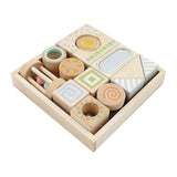 Wooden activity blocks, 14 pieces.
