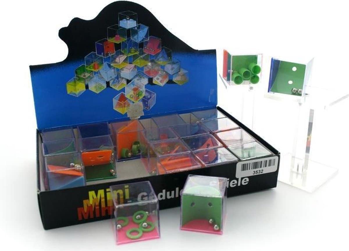 Bongers Toys Patience Games 4x4x4 cm 12 Assorti