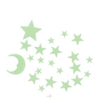 Increíble brillo fresco en las estrellas y la luna oscuras.