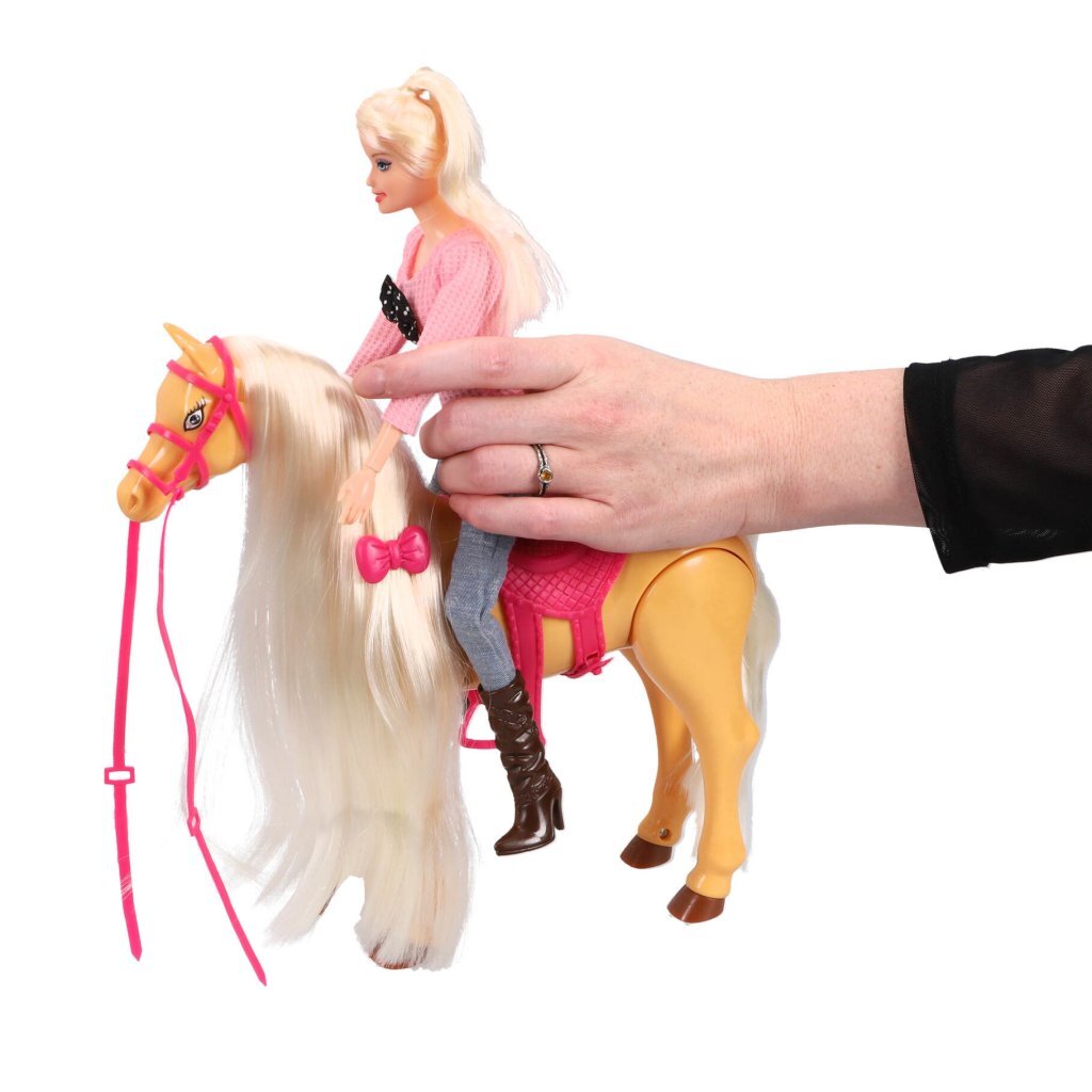 Andra märken dyker upp med riktig vandringshäst