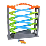 Piste de course de luxe sans marque avec 5 couches et 2 voitures