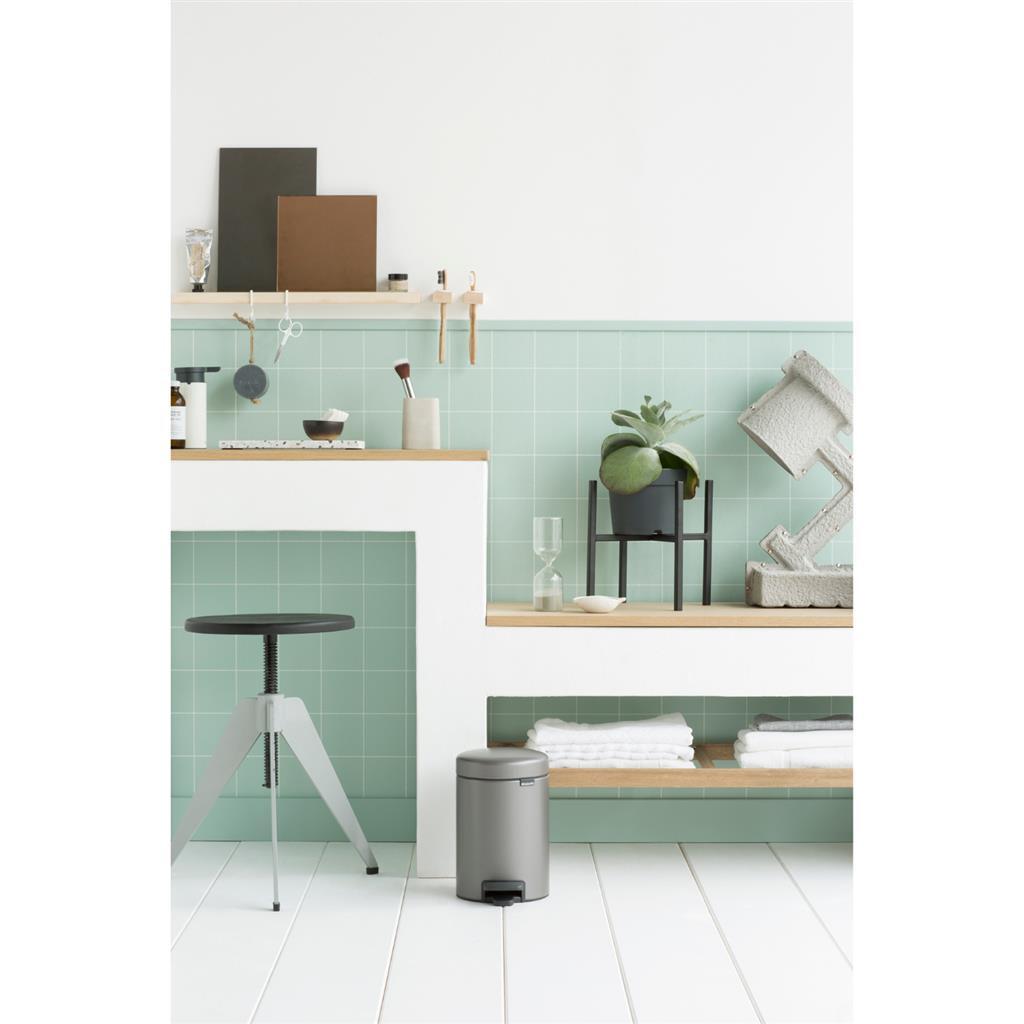 Brabantia pedal bin newicon 3l platinum