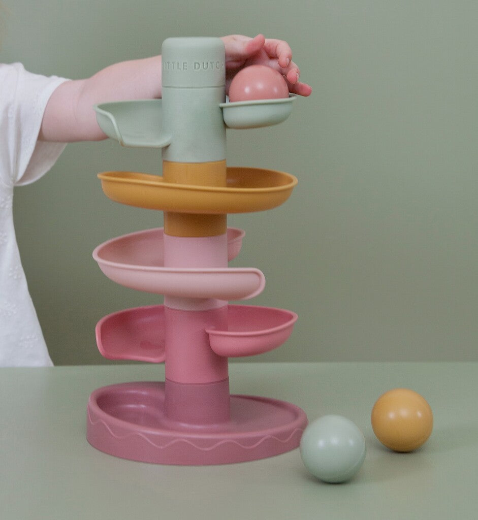 Lite nederlandsk spiraltårn rosa