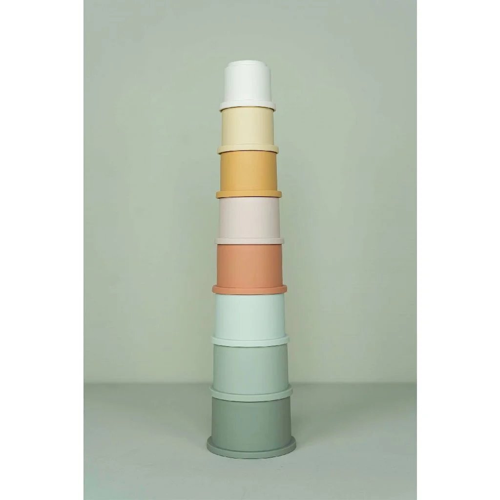 Kleng hollännesch Stacking Coupe