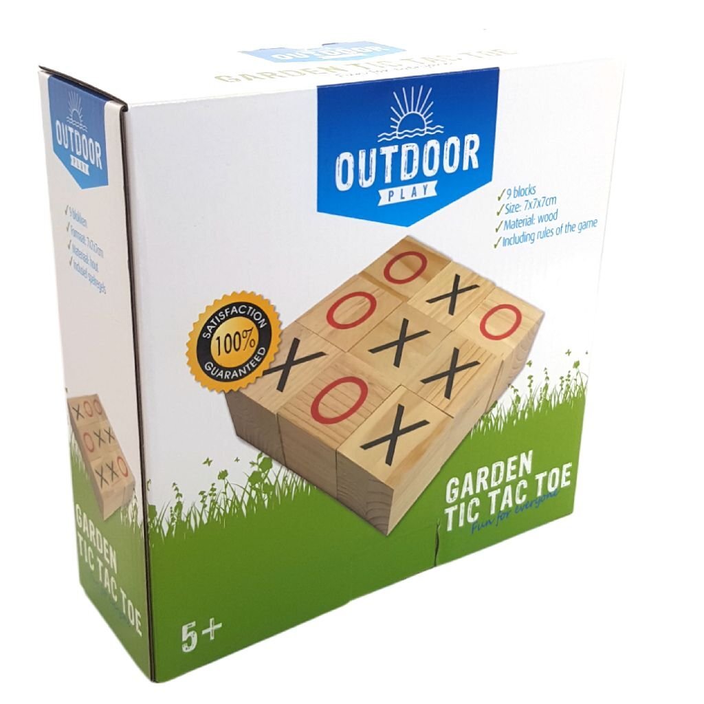 Outdoor play wooden tic tac toe