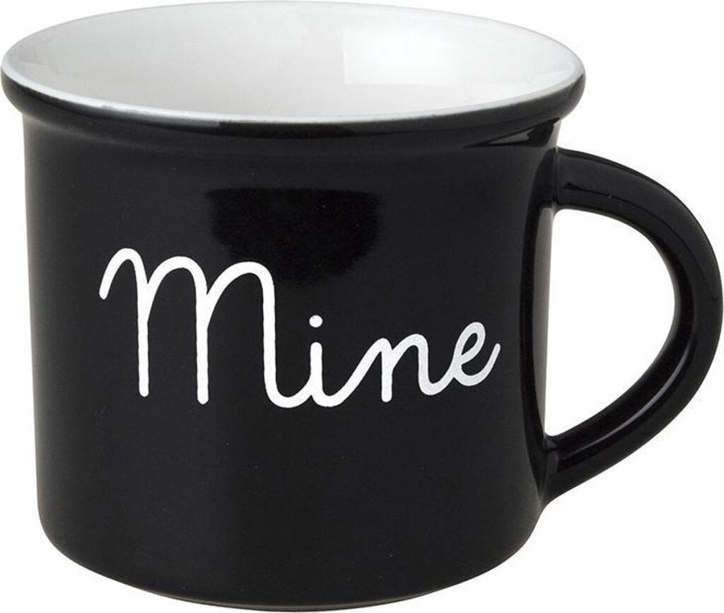Dutch Rose black and white cup mine black