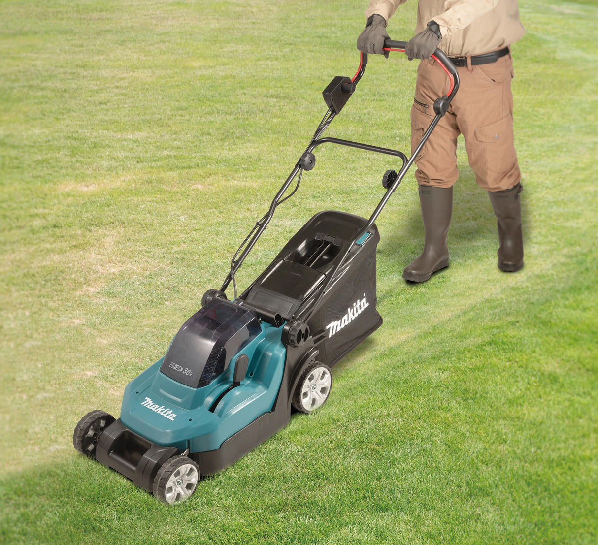Makita grasmaaier dlm382