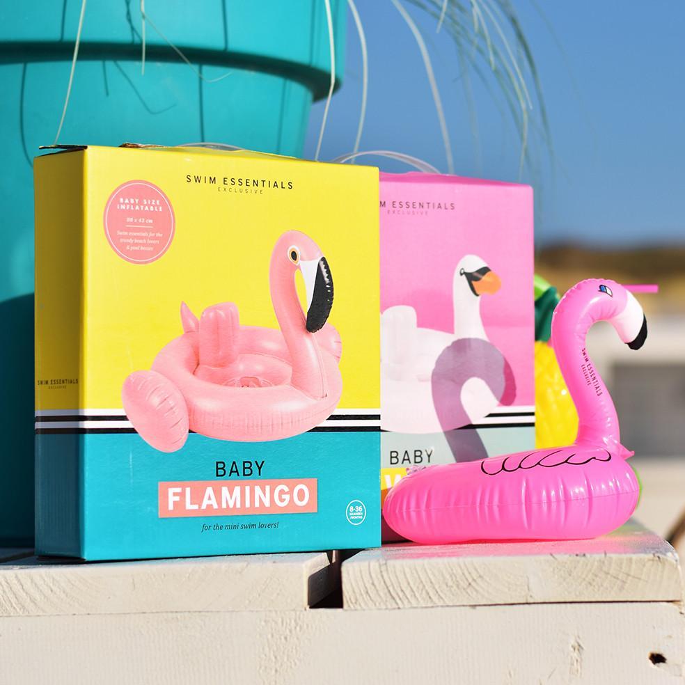 Dreamscape | pink inflatable flamingo cup holder