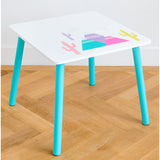 Llama wooden table with 2 chairs